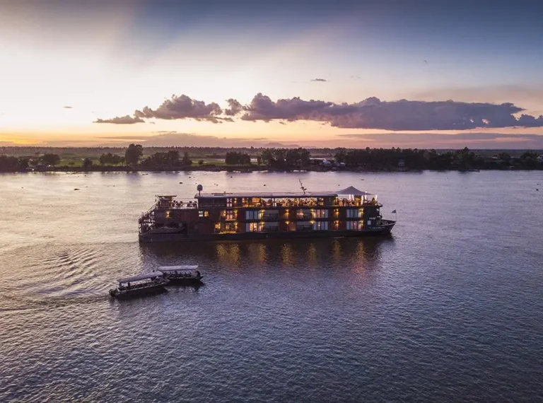 Aqua Mekong: viaje de lujo con L'Artisan